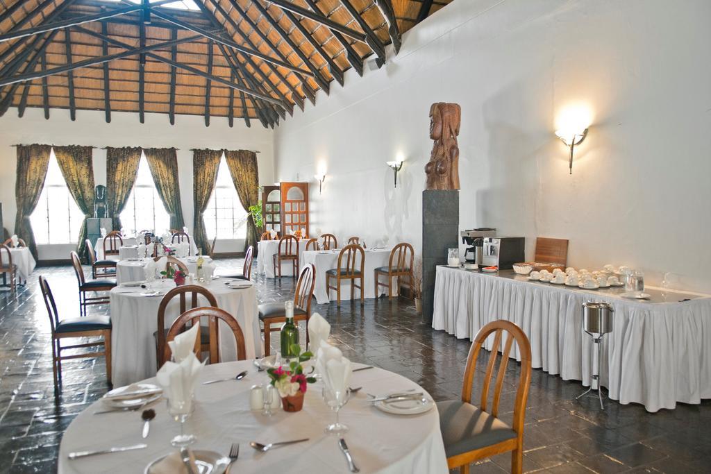 Oshakati Country Ξενοδοχείο Εξωτερικό φωτογραφία