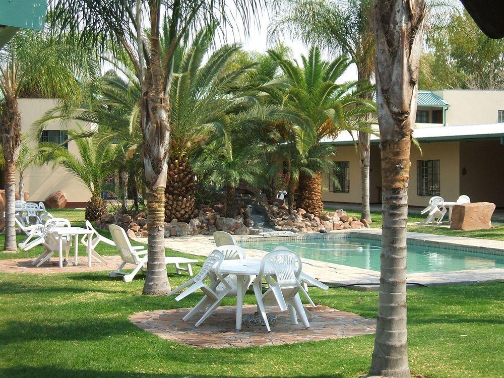 Oshakati Country Ξενοδοχείο Εξωτερικό φωτογραφία
